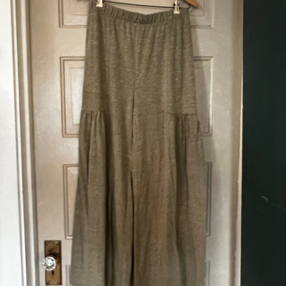 Olive Green Wide-Leg Pants - Picture 1 of 6